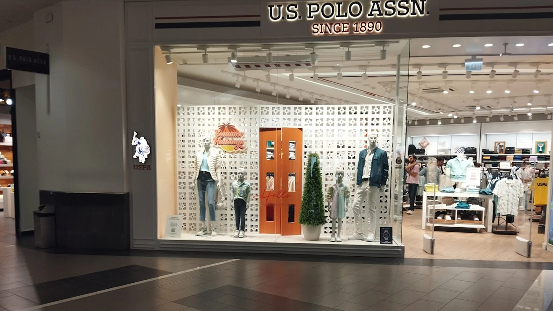 UV baskı ve zincir mağaza dijital baskı uygulamaları