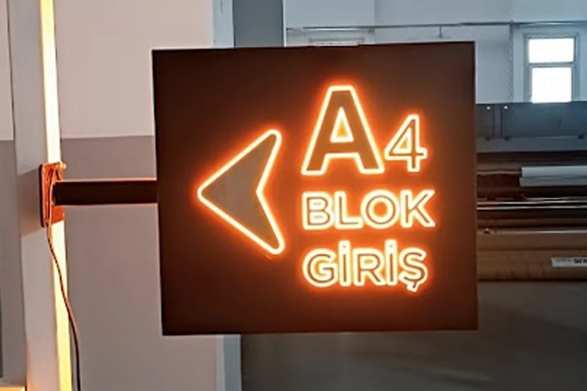 Işıklı otopark yönlendirme tabela sistemi uygulaması